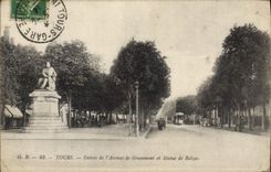 CPA Tours Entree de l'Avenue de Grammont et Statue de Balzac 