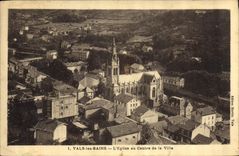 CPA Vals les Bains L'Eglise au Centre de la Ville 