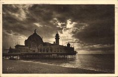 CPA Cote d'Azur Nice Alpes Maritimes Crepuscule sur le Palais de la Jetee 