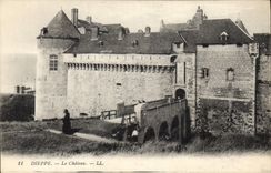 CPA Dieppe Le Chateau 