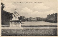 CPA Paris et ses Environs Rambouillet Le Parc et le Chateau 