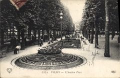 CPA Vichy L'Ancien Parc 