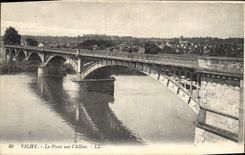 CPA Vichy Le Pont sur l'Allier 
