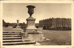 CPA Les Petits Tableaux de Versailles le chateau et les Parterres 