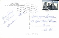 CPA Paris la Tour Eiffel et les Bateaux Mouches Parisiens 