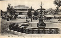 CPA Vichy Place de la Republiqie Republic square 