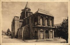 CPA Les Pyrenees Tarbes La Cathedrale 