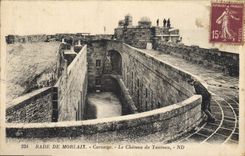 CPA Rade de Morlaix Carantee Le Chateau du Taureau 