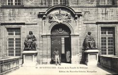 CPA Montpellier Entree de la Faculte de Medecine 