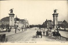CPA Paris Le Pont et l'Avenue Alexandre III 