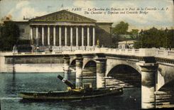 CPA Paris la Chambre des Deputes et le Pont de la Concorde Bateau