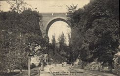CPA Paris Parc des Buttes Chaumont Le Pont de Briques 