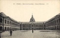 CPA Paris Hotel des Invalides Cour d'Honneur 