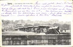 CPA Paris les Canons des Invalides 