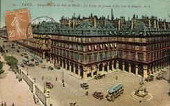 CPA Paris Perspective de la Rue de Rivoli La Statue de Jeanne D'Arc sur la Place 