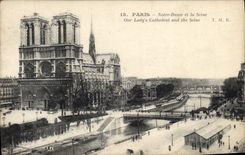 CPA Paris Notre Dame et la Seine 