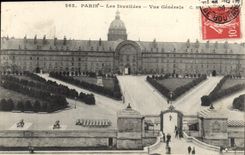 CPA Paris Les Invalides Vue generale 
