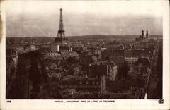 CPA Paris Panorama pris de L'Arc de Triomphe Tour Eiffel