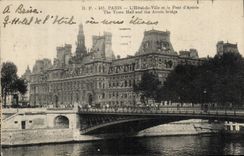 CPA Paris L'Hotel de Ville et le Pont d'Arcole 