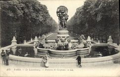 CPA Paris Le Luxembourg Fontaine de Carpeaux 