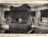 CPA Le Dome des Invalides Le Tombeau de Napoleon 