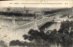 CPA Paris Panorama du Pont Alexandre III et de l'Esplanade des Invalides 