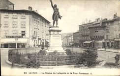 CPA Le Puy La Statue de Lafayette et la Tour Panessac 