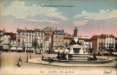 CPA Le Puy Place du Breuil 