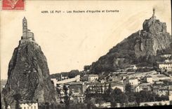 CPA Le Puy Les Rochers d'Aiguilhe et Corneille 
