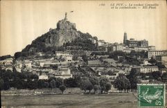 CPA Le Puy Le rocher Corneille et la cathedrale 