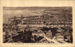 CPA Marseille Vue Generale prise de Notre Dame de la Garde 