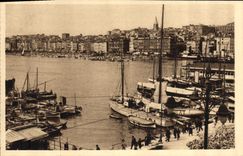 CPA Marseille B du R Le Vieux Port 