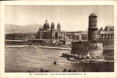 CPA Marseille Fort Saint Jean et Cathedrale 