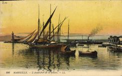 CPA Marseille L'Avant Port de la Joliette Bateau