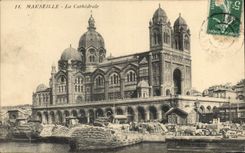 CPA Marseille La Cathedrale 