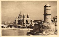 CPA Marseille Bouches du Rhone La Cathedrale et le Fort St Jean 