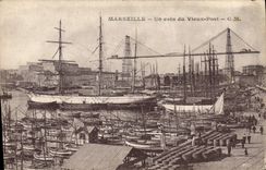 CPA Marseille Un coin du vieux port 