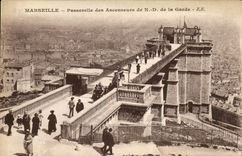 CPA Marseille Passerelle des Ascenseurs de Notre Dame de la Garde 