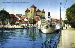 CPA Annecy Le Port et le Chateau Bateau