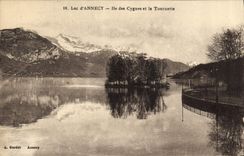 CPA Lac d'Annecy Ile des Cygnes et la Tournette 