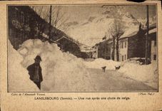 CPA Lanslebourg Savoie Une rue apres une chute de neige 