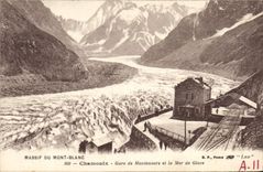 CPA Massif du Mont Blanc Chamonix Gare de Montenvers et la Mer de Glace 