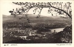 CPA Annecy Vue generale et le Lac 