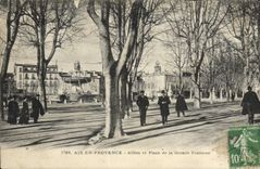 CPA Aix en Provence Allees et Place de la Grande Fontaine 