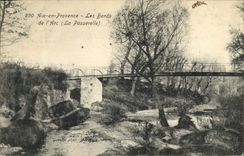 CPA Aix en Provence Les Bords de l'Arc La Passerelle 