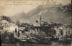 CPA Embrun Vue generale au fond pic du Clocher 