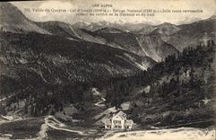CPA Les Alpes Vallee du Queyras Col d'Izoard Refuge National Jolle route carrissable reliant les val