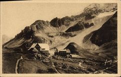 CPA Col du Lautaret Le Jardin alpin et le Chalet PLM vers le Massif du Combeynot 