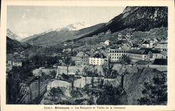 CPA Briancon Les Remparts et Vallee de la Guisanne 