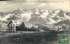 CPA Dauphine Le Lautaret Les Hotels et le Massif du Combeynot 